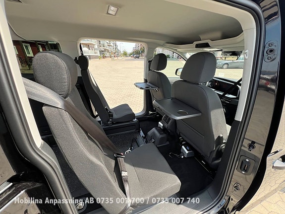 Ford Connect Tourneo 16 of 22