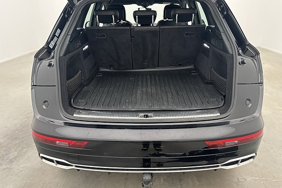 Audi Q5 9 of 28