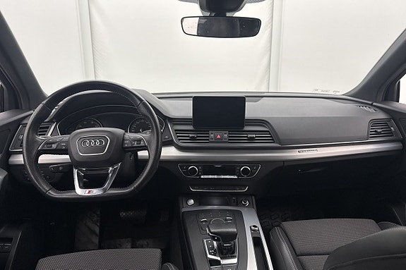 Audi Q5 16 of 28