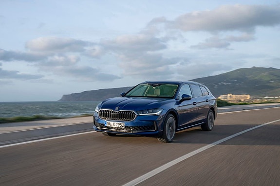 Skoda Superb 3 of 3
