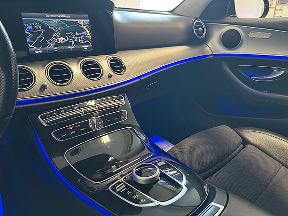 Mercedes-Benz E220 16 of 20