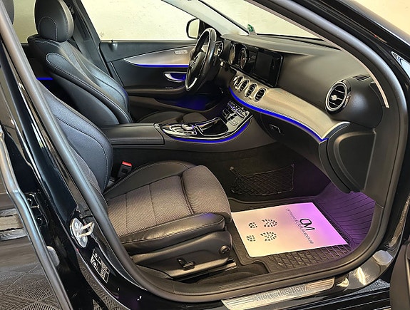 Mercedes-Benz E220 10 of 20