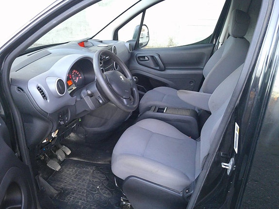 Peugeot Partner 8 of 11
