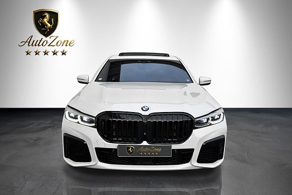 BMW 750Ld 3 of 5