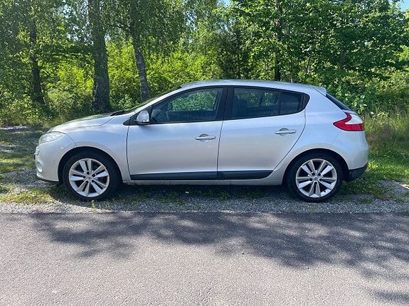 Renault Megane III 8 of 10