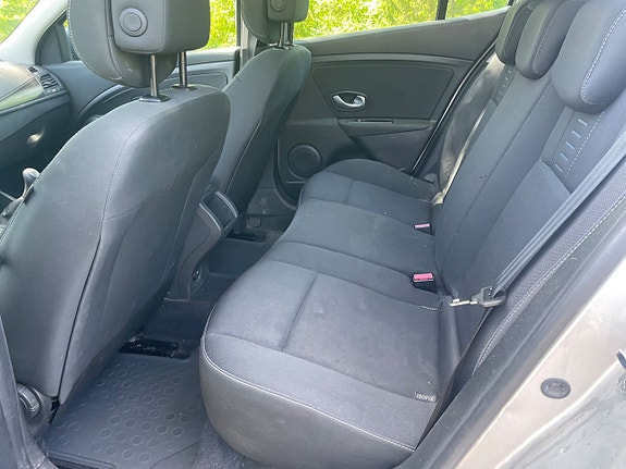 Renault Megane III 10 of 10