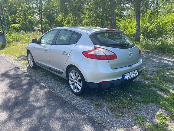 Renault Megane III 7 of 10