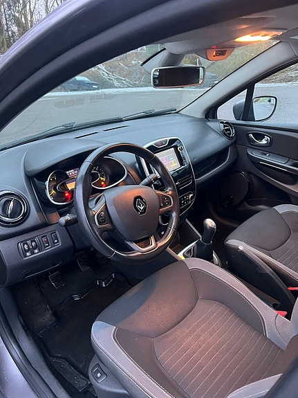 Renault Clio 4 of 5