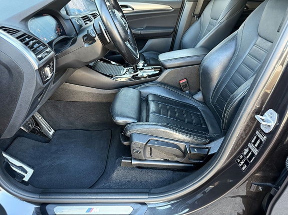 BMW X3 4 of 4