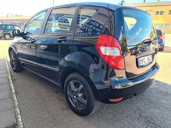Mercedes-Benz A180 5 of 5