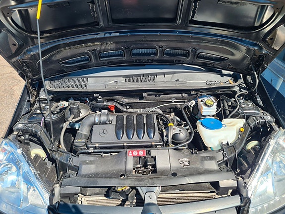 Mercedes-Benz A180 10 of 10