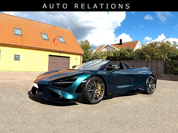 McLaren 765LT 2 of 5