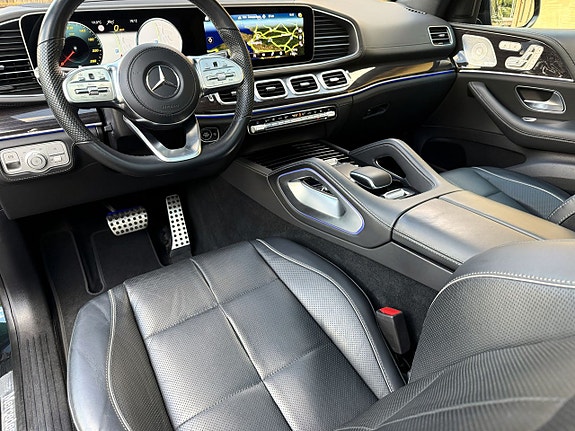 Mercedes-Benz GLS400 d 4 of 4
