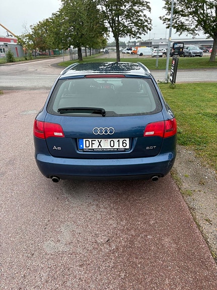 Audi A6 4 of 9