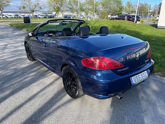 Peugeot 307 CC 3 of 23