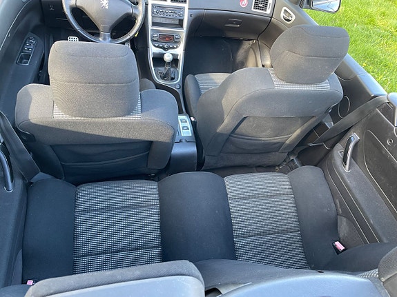 Peugeot 307 CC 9 of 23