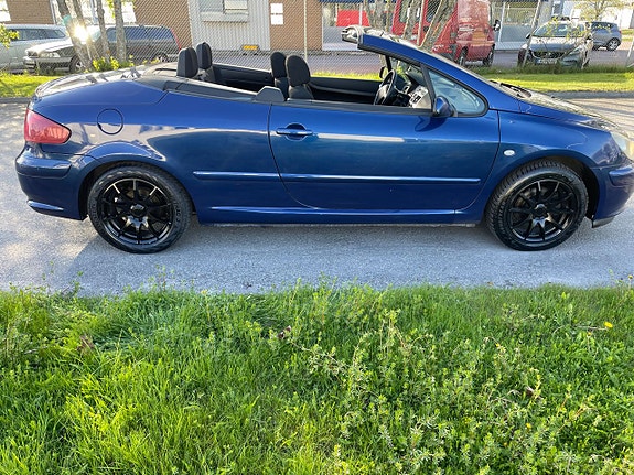 Peugeot 307 CC 4 of 23