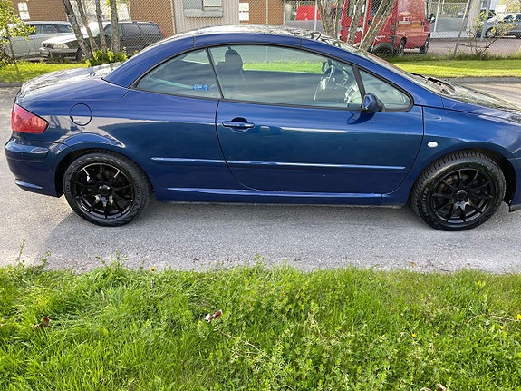 Peugeot 307 CC 15 of 23
