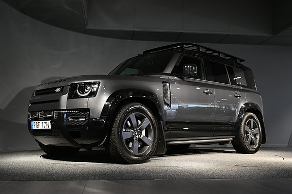 Land Rover Defender 110