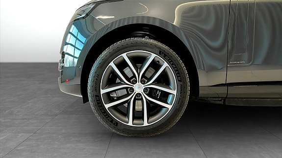 Land Rover Range Rover 9 of 13