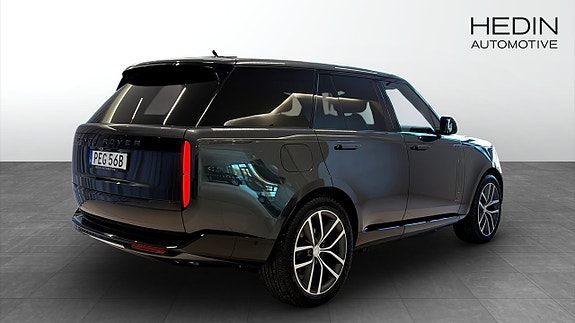 Land Rover Range Rover 2 of 5