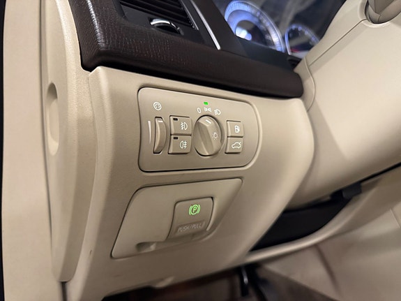 Volvo XC60 19 of 20