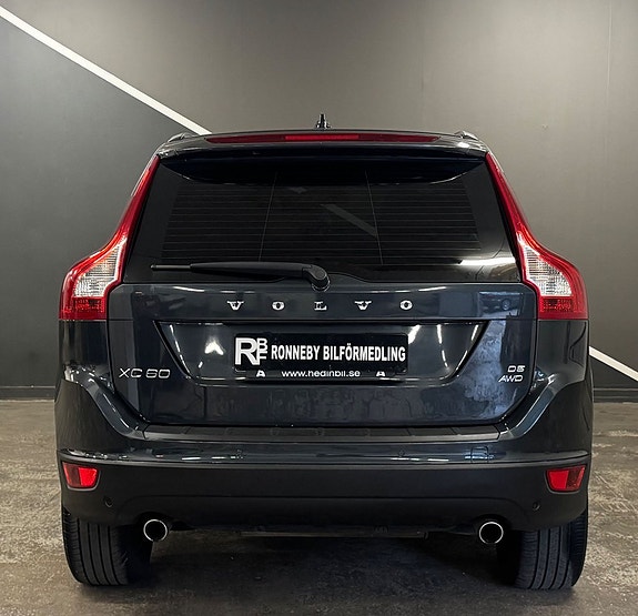 Volvo XC60 4 of 5