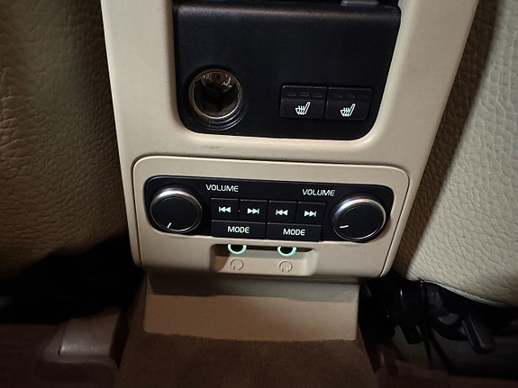 Volvo XC60 14 of 20