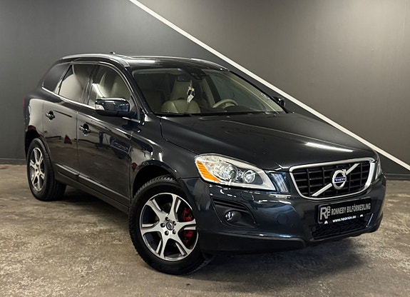 Volvo XC60 3 of 5