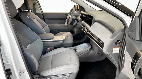 Kia EV3 3 of 5