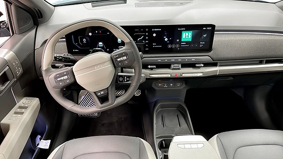 Kia EV3 4 of 5