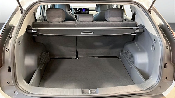 Kia EV3 10 of 16