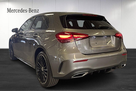Mercedes-Benz A250 e 3 of 17