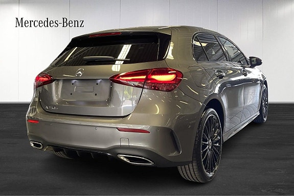 Mercedes-Benz A250 e 4 of 17