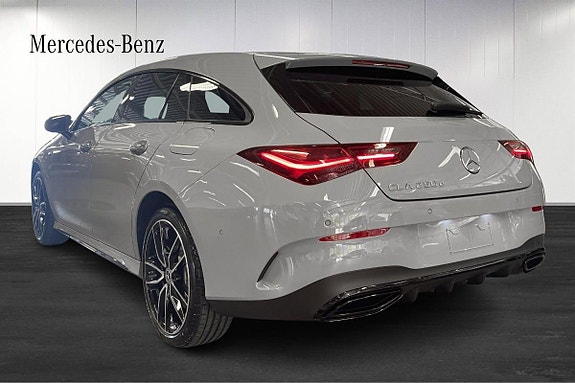 Mercedes-Benz CLA250 e 3 of 5