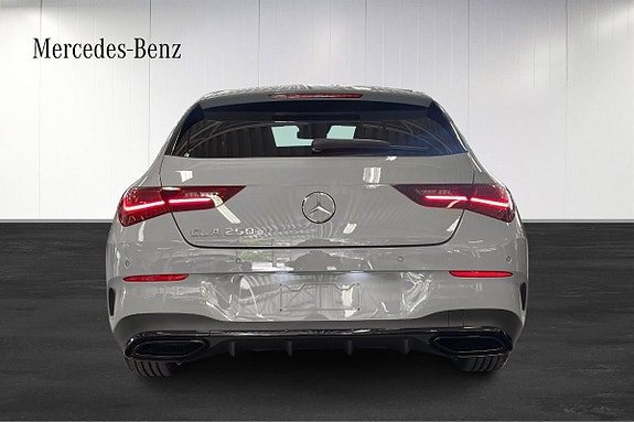 Mercedes-Benz CLA250 e 16 of 22