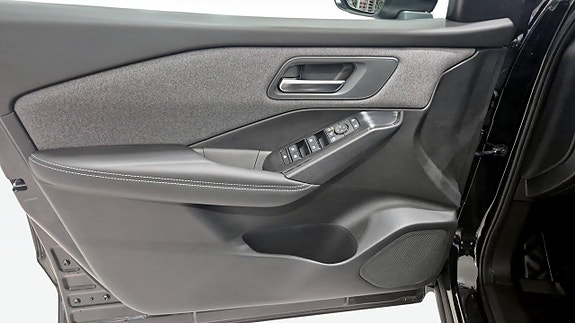 Nissan Qashqai 10 of 12