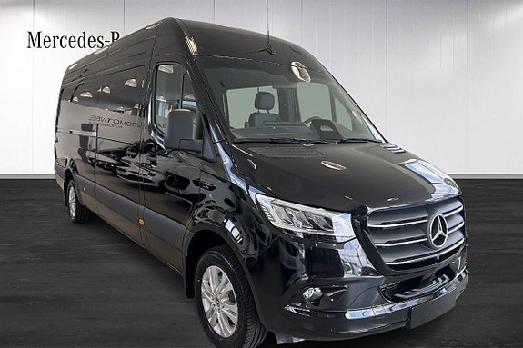 Mercedes-Benz Sprinter 319 2 of 16
