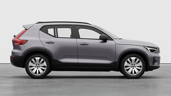 Volvo EX40 4 of 5