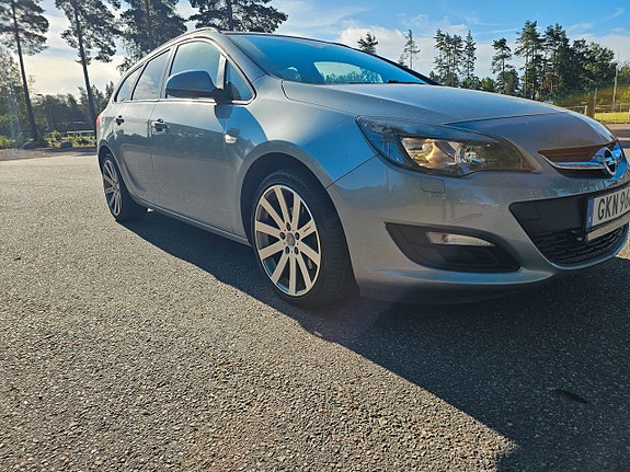 Opel Astra 3 of 5