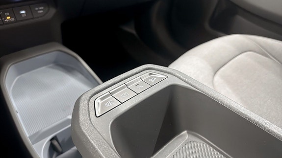 Kia EV3 14 of 17