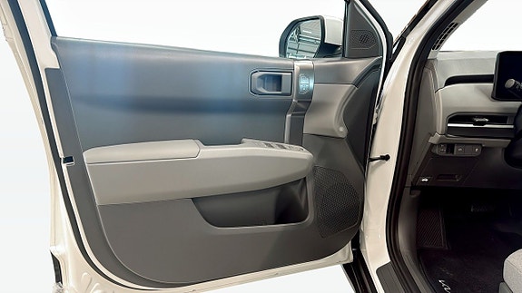 Kia EV3 11 of 17