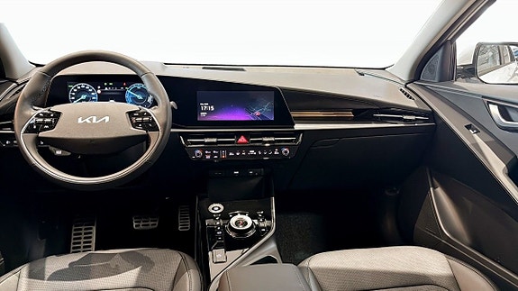 Kia Niro 4 of 17