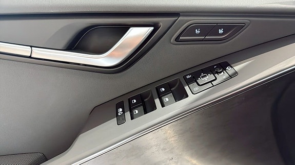 Kia Niro 11 of 17