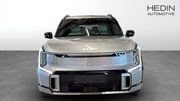Kia EV9 8 of 16