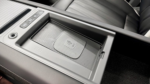 Kia EV9 14 of 16