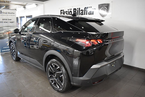 Peugeot 3008 4 of 5