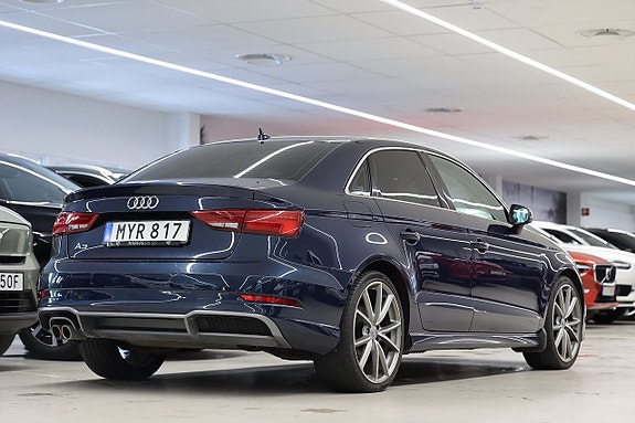 Audi A3 7 of 19