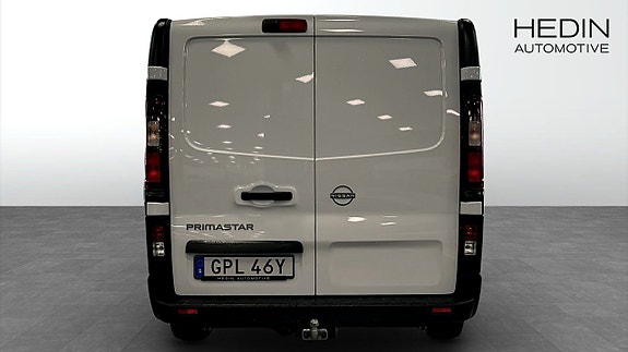 Nissan Primastar 7 of 9