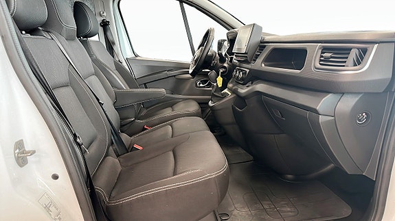 Nissan Primastar 3 of 9